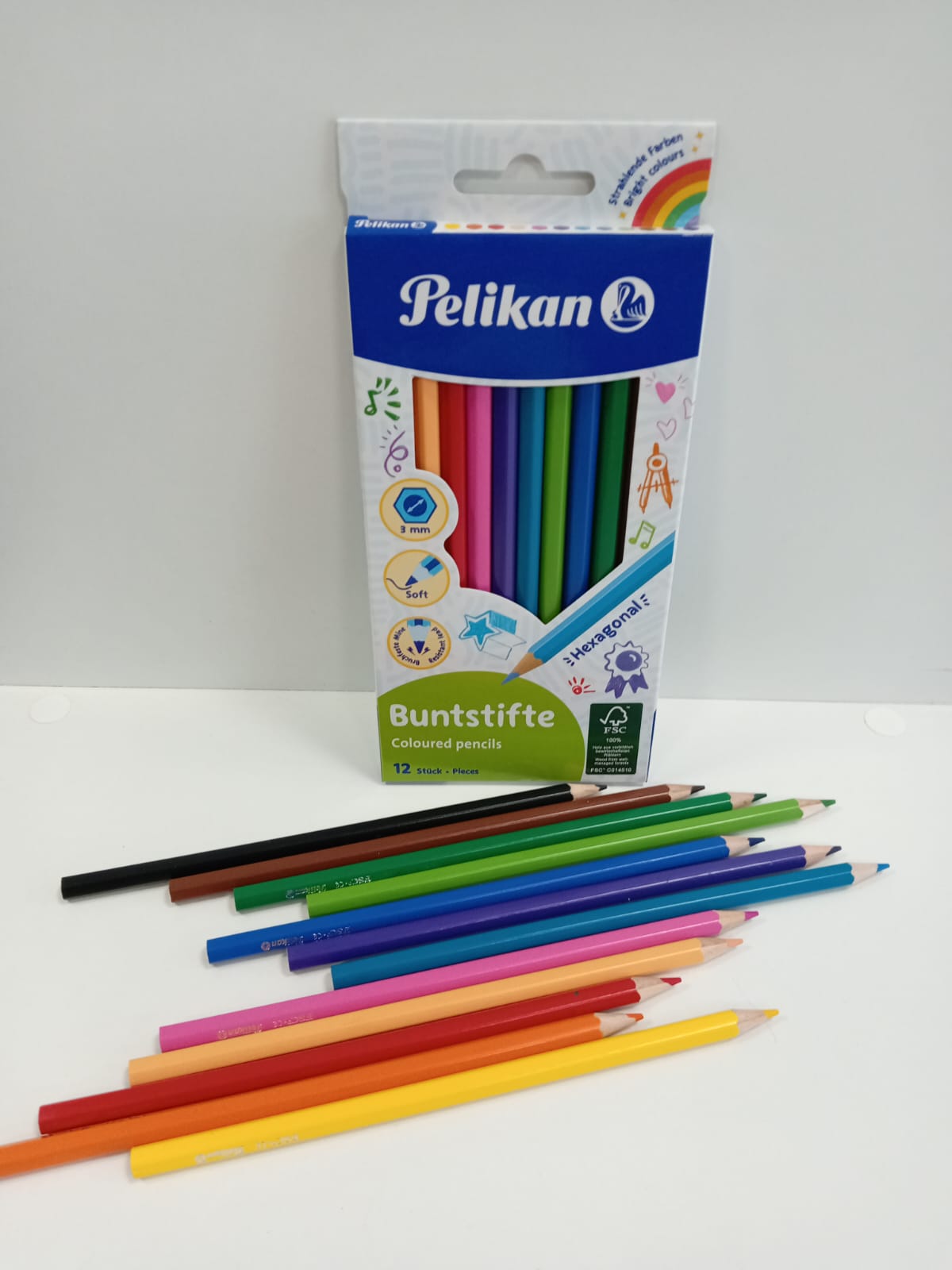 Set Creioane colorate 12 culori Pelikan