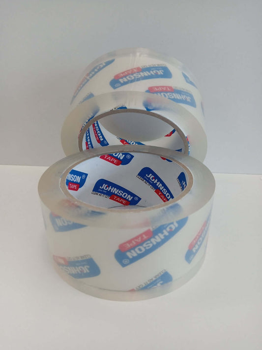 Scoci transparent mare de calitate superioară, marca Johnson, adeziv puternic și rezistent, perfect pentru ambalaje și proiecte profesionale.